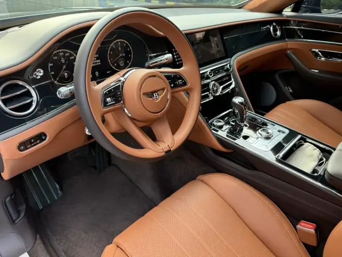 Continental Flying Spur 2022 Model 6.0T W12 Standard Edition – фото 8