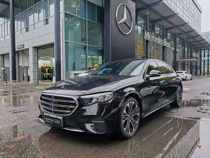 Mercedes-Benz E-Class PHEV 2024 Model E 350 e L sedan – фото 1
