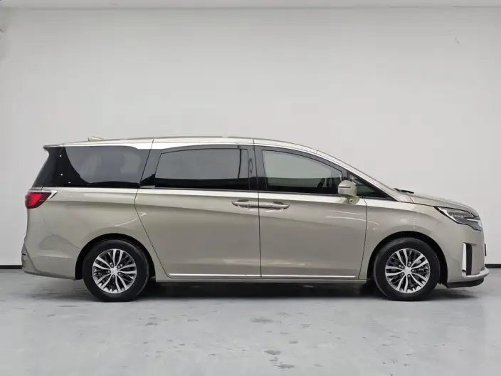 Buick GL8 2023 Model ES Luzun 2.0T Comfort Model – фото 8