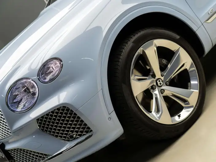 Bentayga 2022 Model 4.0T V8 – фото 8