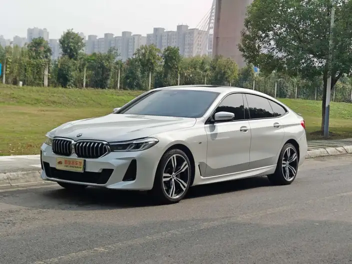BMW 6 Series GT 2021 Model 630i M Sports Set – фото 1