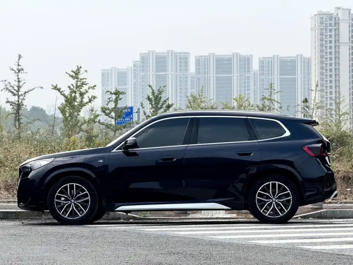 BMW iX 1 2024 Model eDrive25L M Sports Set – фото 3