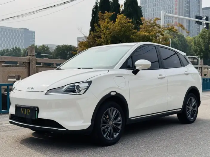 Neta V 2022 Model Trendy 400