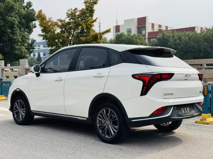 Neta V 2022 Model Trendy 400