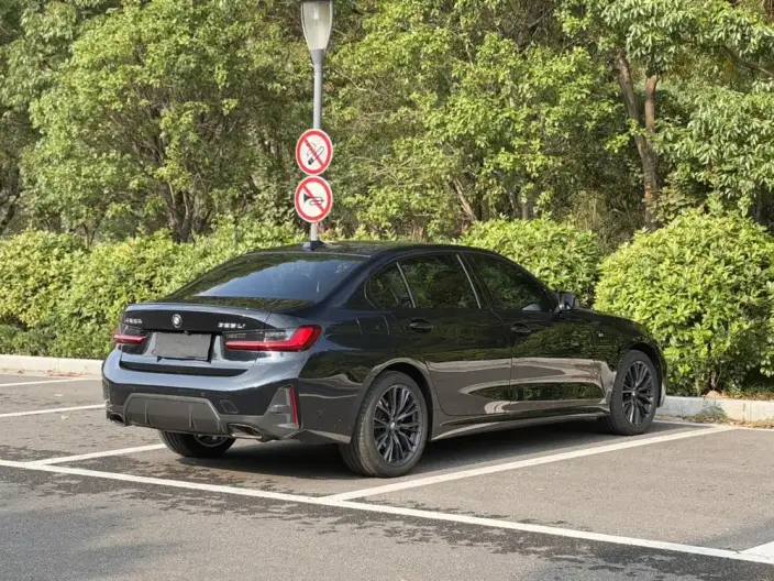 BMW 3 Series 2023 Model 325Li M Sports Night Set – фото 4