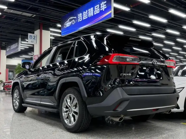 Toyota Wildlander 2022 Model 2.0L 2WD Luxury PLUS Edition – фото 4