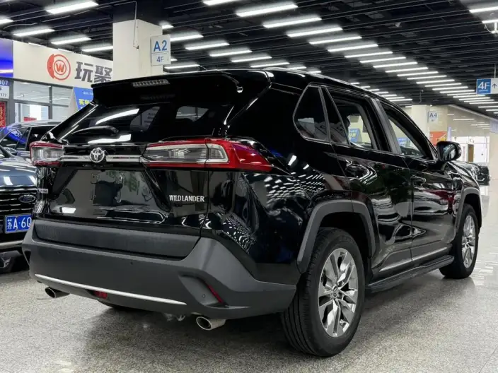 Toyota Wildlander 2022 Model 2.0L 2WD Luxury PLUS Edition – фото 6
