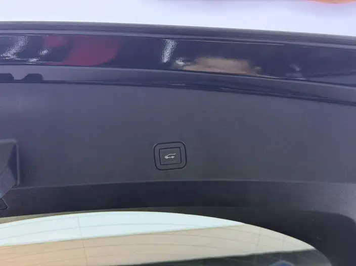 Cadillac XT5 2026 Model 28T 4WD Luxury Model – фото 10