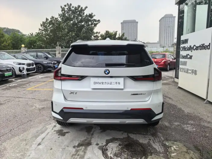 BMW X1 2026 Model xDrive25Li X Design Set – фото 4
