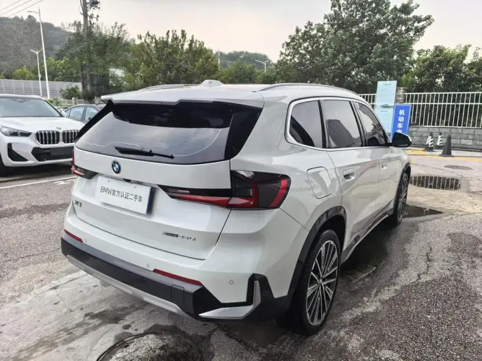 BMW X1 2026 Model xDrive25Li X Design Set – фото 5