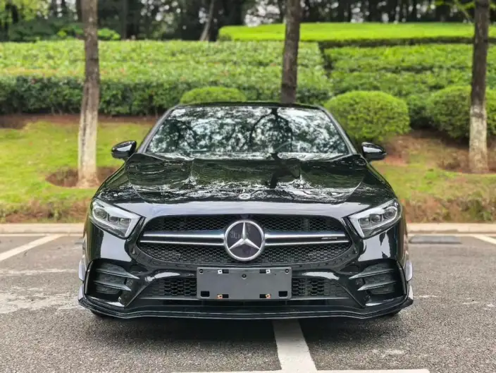 Mercedes-Benz A-Class AMG 2022 Model AMG A 35 L 4MATIC – фото 2