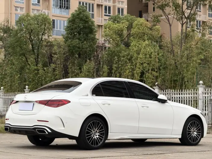 Mercedes-Benz C-Class 2023 Model C 260 L Sports Edition – фото 6