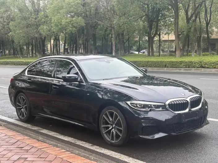 BMW 3 Series 2022 Model 325Li M Sports Set – фото 3