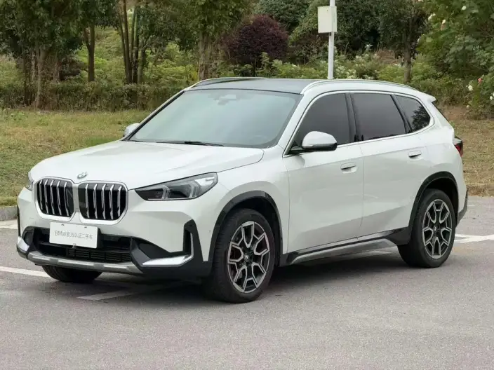 BMW X1 2023 Model sDrive25Li X Design Set – фото 1