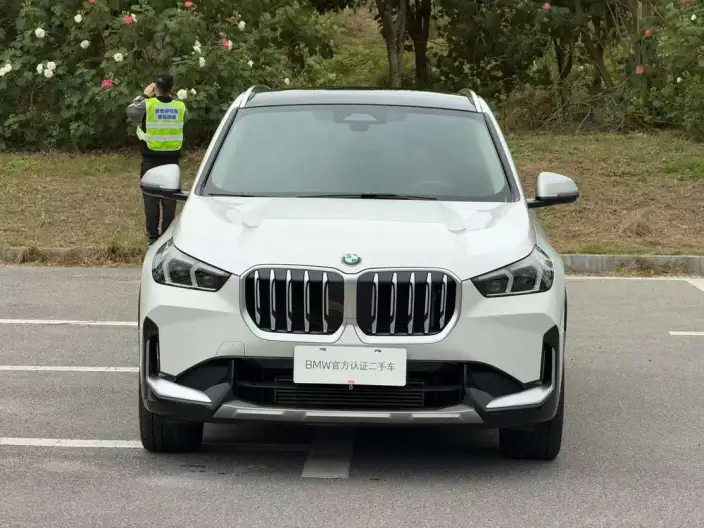 BMW X1 2023 Model sDrive25Li X Design Set – фото 2