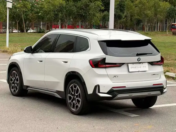 BMW X1 2023 Model sDrive25Li X Design Set – фото 5
