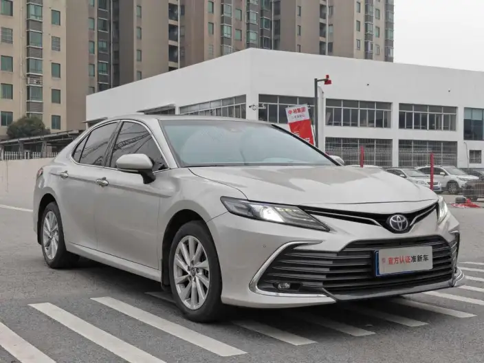 Toyota Camry 2021 Model 2.0G Deluxe Edition – фото 3