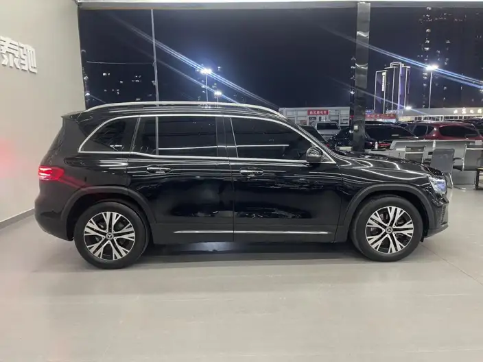 Mercedes-Benz GLB 2024 Model GLB 220 Dynamic Model – фото 6