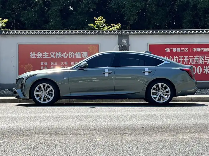 Cadillac CT5 2024 Model 28T Luxury Model Pro