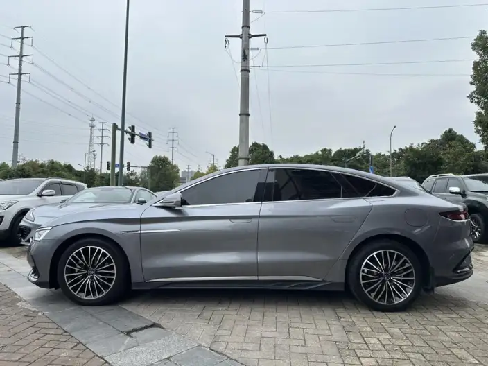 BYD Han DM 2023 Model DM-i Champion Edition 121KM Exclusive Model