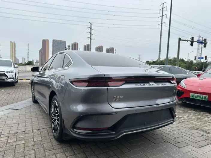 BYD Han DM 2023 Model DM-i Champion Edition 121KM Exclusive Model – фото 5