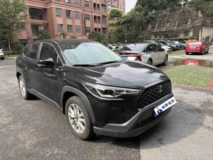 Toyota Corolla Cross 2023 Model 2.0L CVT Pioneer Edition – фото 3