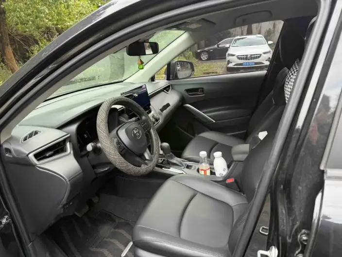 Toyota Corolla Cross 2023 Model 2.0L CVT Pioneer Edition – фото 8