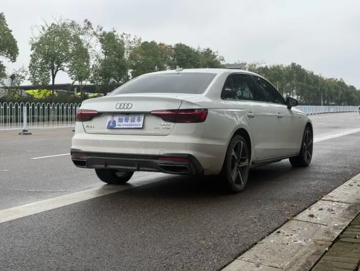 Audi A4 L 2024 Model 40 TFSI Fashion Dynamic Model – фото 6