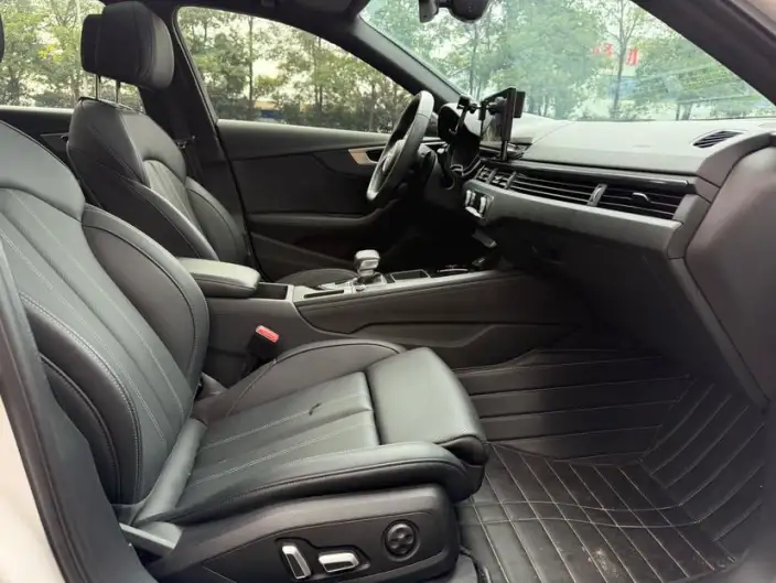 Audi A4 L 2024 Model 40 TFSI Fashion Dynamic Model – фото 9