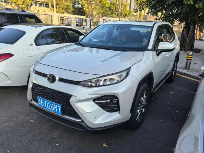 Toyota Wildlander 2022 Model 2.0L 2WD Deluxe Edition