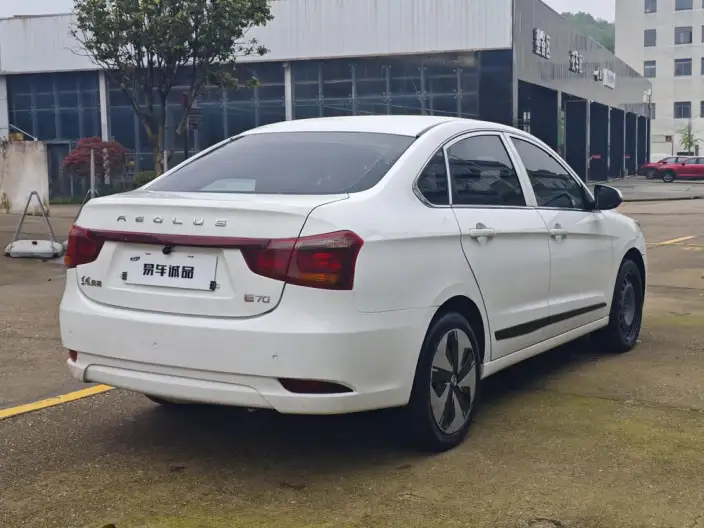 Dongfeng Aeolus E70 2022 Model 500 Chao Xiang Edition – фото 7