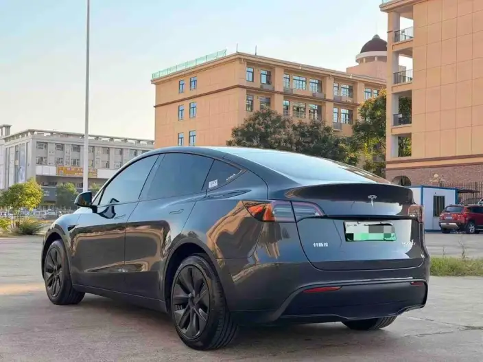 Model Y 2023 Model Rear-wheel drive version