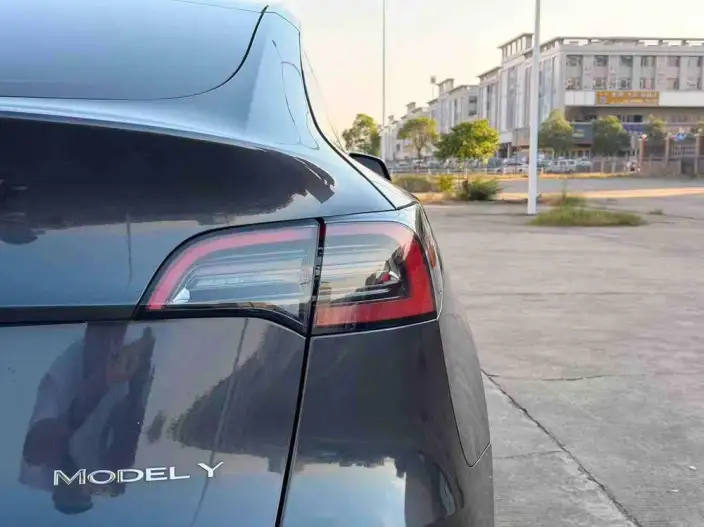 Model Y 2023 Model Rear-wheel drive version – фото 9