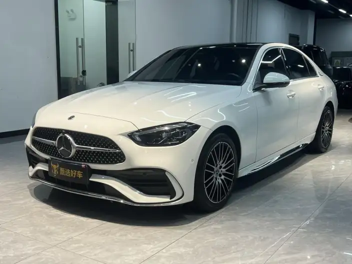 Mercedes-Benz C-Class 2024 Model Facelift C 200 L Sports Edition – фото 1