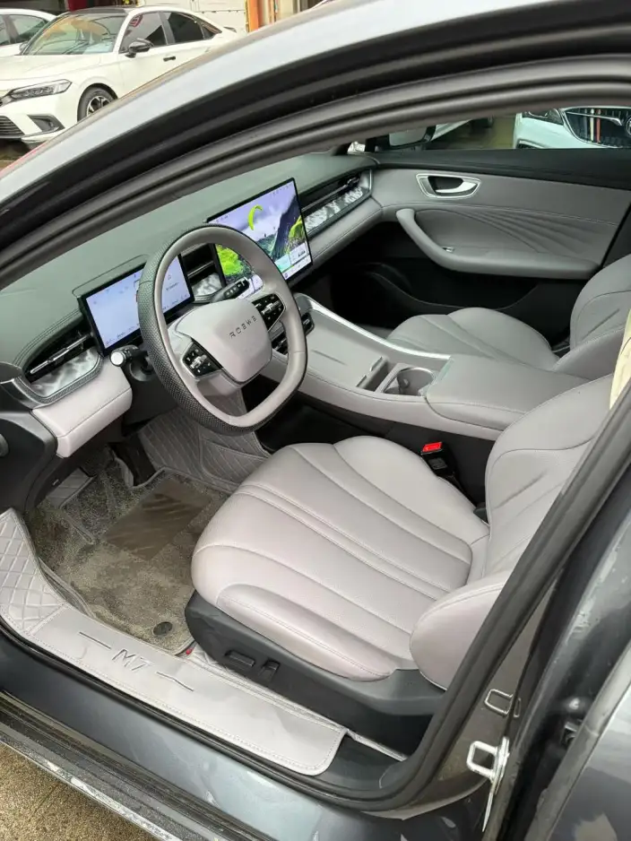 Roewe M7 DMH 2025 Model 160km Comfort Edition – фото 8