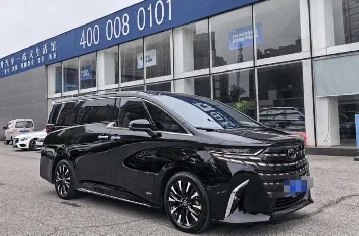 Elfa 2023 Model 2.5L Intelligent Hybrid 4WD Premium