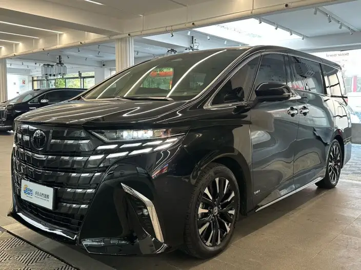 Elfa 2023 Model 2.5L Intelligent Hybrid 4WD Premium