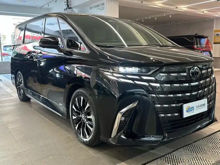 Elfa 2023 Model 2.5L Intelligent Hybrid 4WD Premium