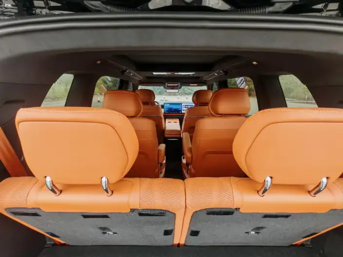 ID. ERA 9X 2026 Model Max 4WD Edition – фото 9