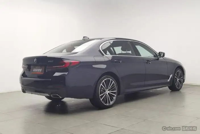 BMW 5 Series 2022 Model Facelift 530Li Leading Model M Sports Set – фото 4