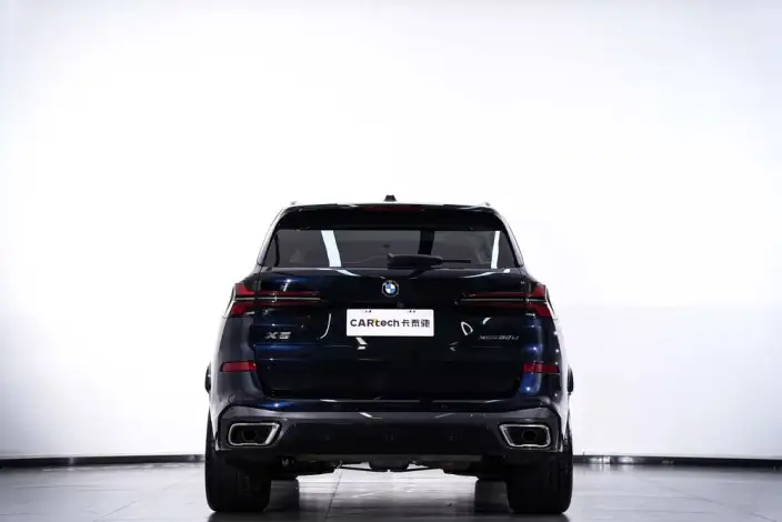 BMW X5 2023 Model xDrive30Li Exclusive Model M Sports Night Set – фото 4