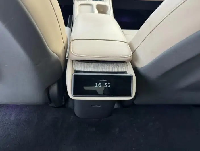 NIO ET7 2021 Model 75kWh – фото 10