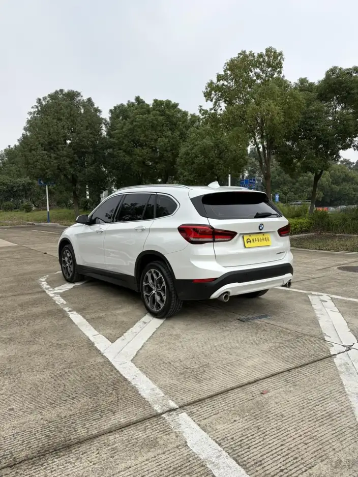 BMW X1 2022 Model sDrive25Li Leading Model