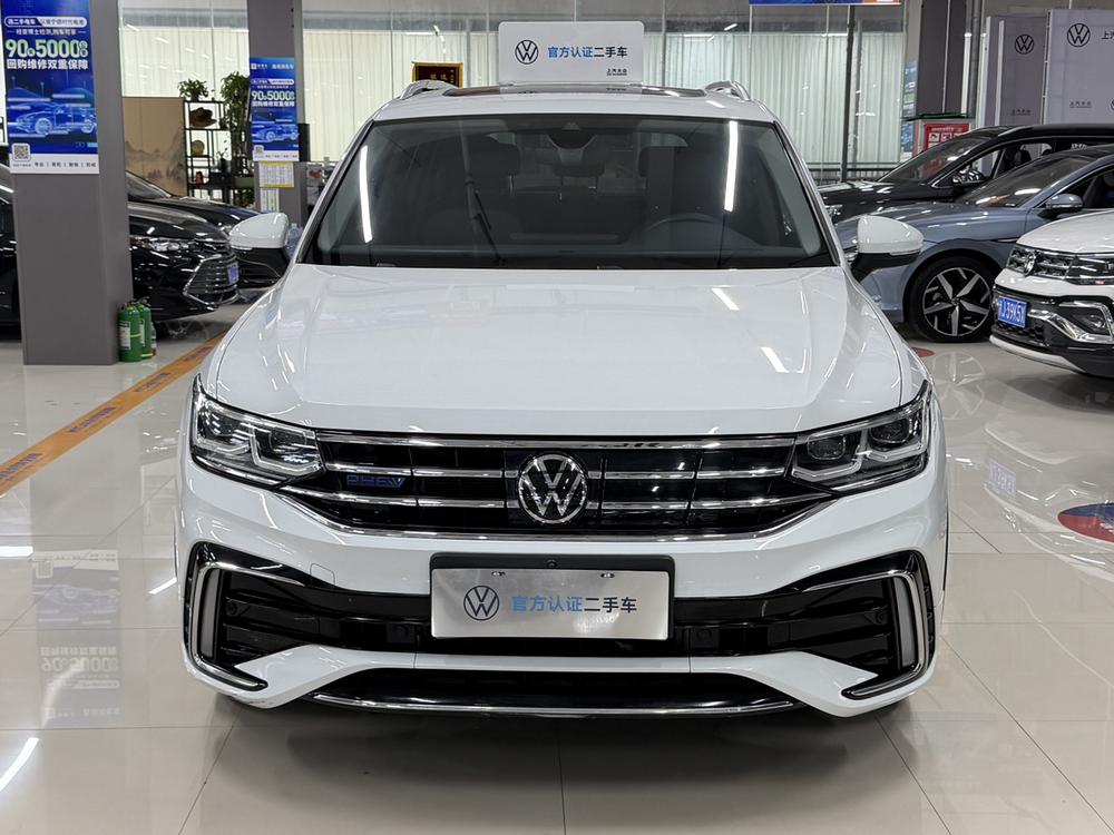 Volkswagen Tiguan L PHEV 2022 430PHEV Plug-in Hybrid Flagship – фото 2