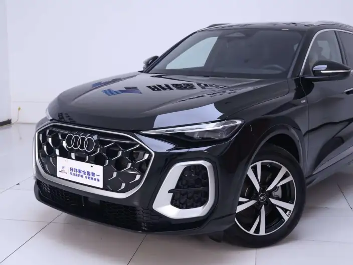 Audi Q5L 2026 Model 2.0T Smart Hybrid Luxury Model – фото 10