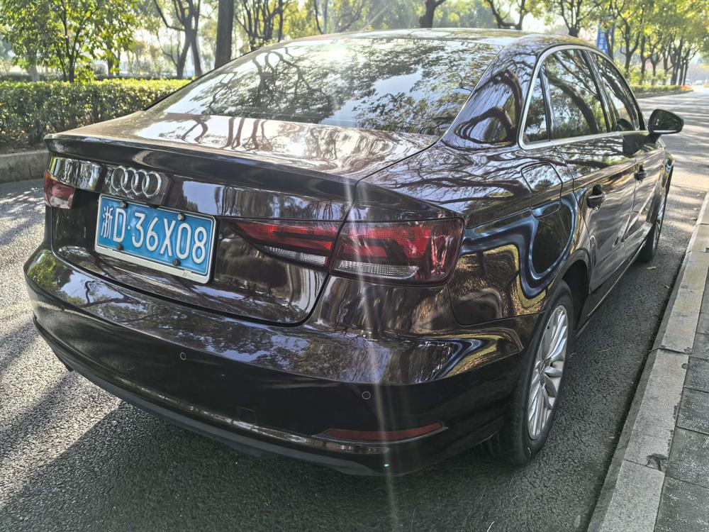 Audi A3 2016 Limousine 35 TFSI Special Edition – фото 5