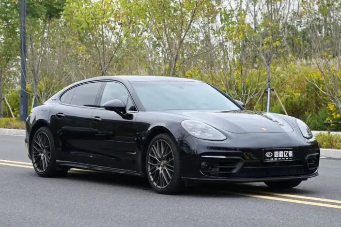 Panamera 2023 Model Facelift Panamera Executive Extended Platinum Edition 2.9T