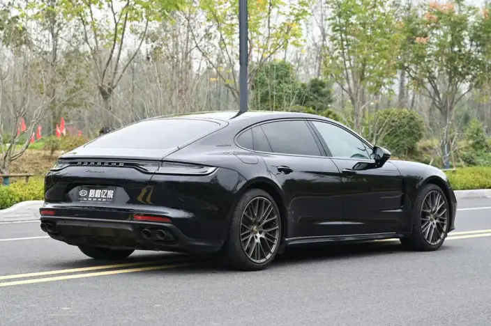 Panamera 2023 Model Facelift Panamera Executive Extended Platinum Edition 2.9T – фото 6