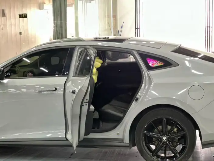 Changan UNI-V 2022 Model 1.5T Noble Model – фото 6