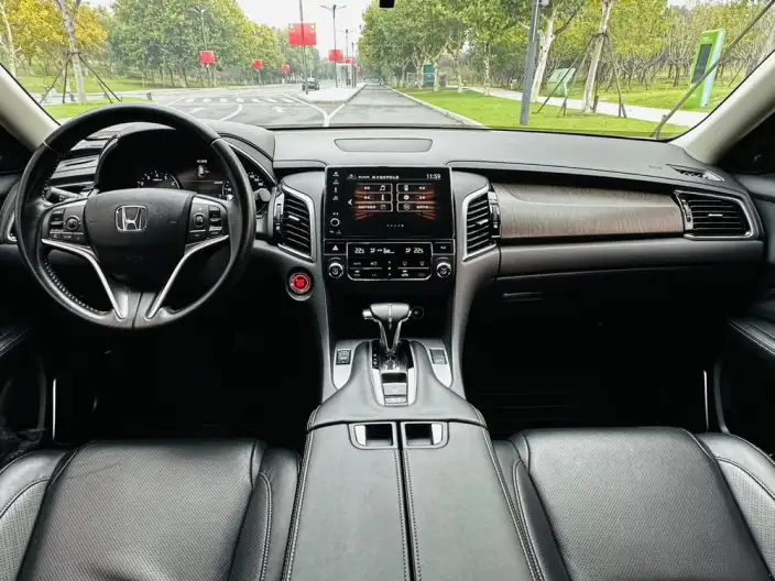 Honda Avancier 2020 Model 240 TURBO CVT Comfort Edition – фото 8